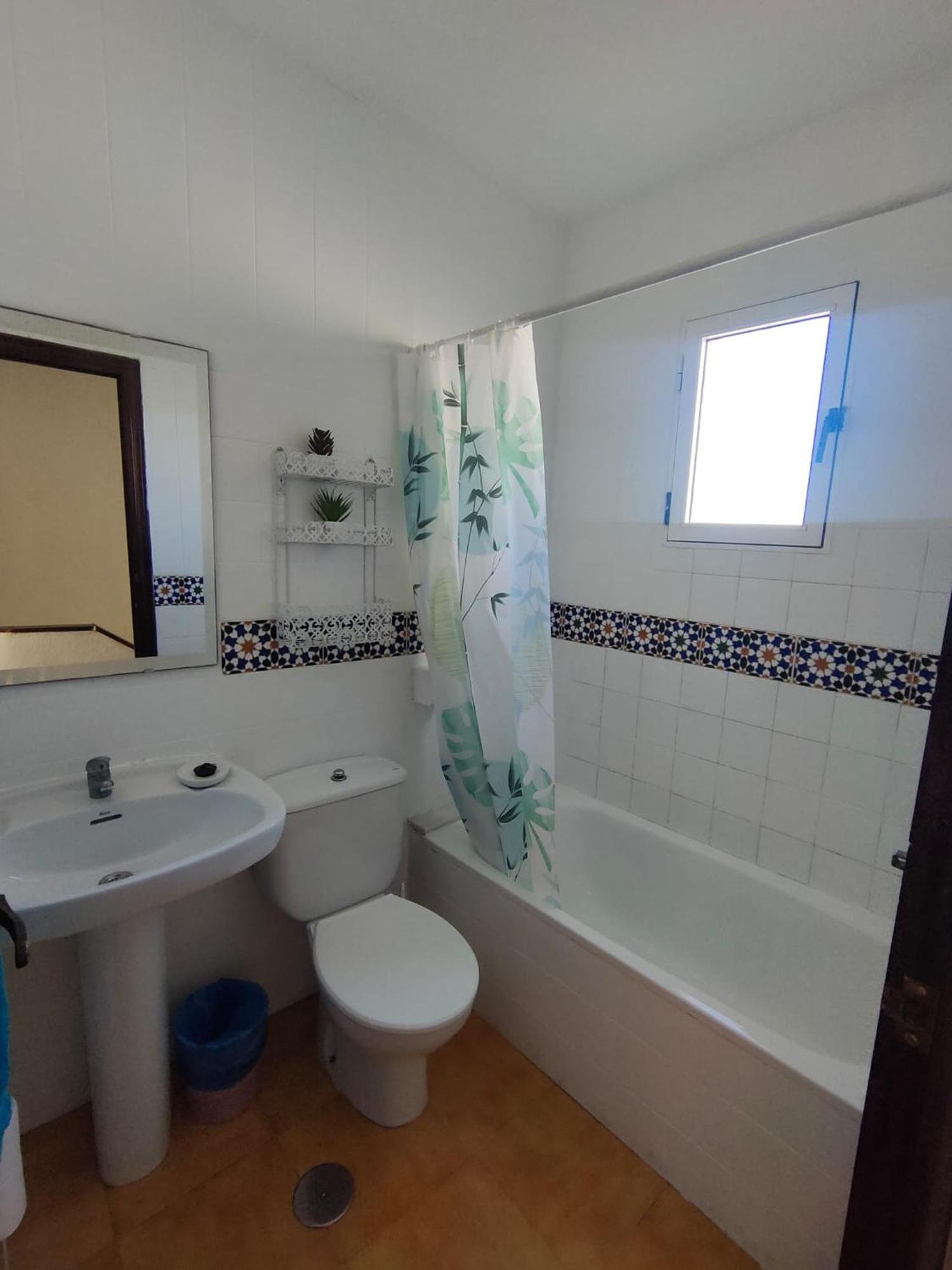 Apartment Los Locos Beach With Balcony And Wi-Fi Torrevieja Bagian luar foto