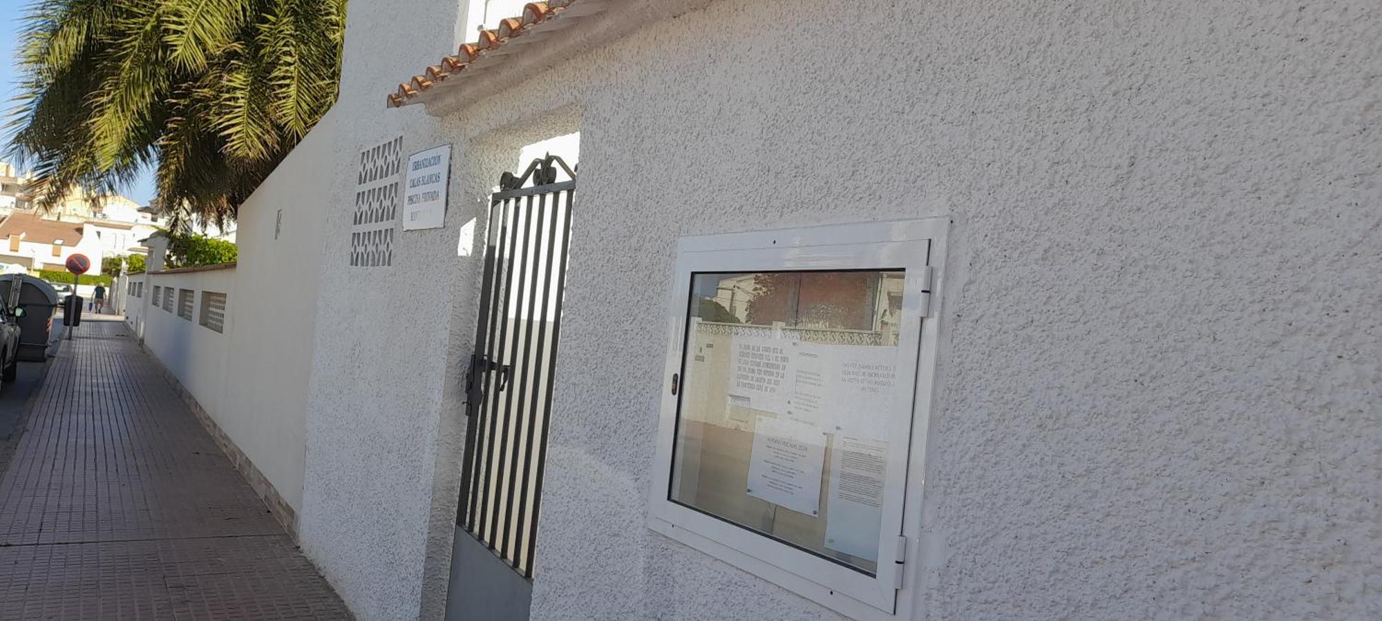Apartment Los Locos Beach With Balcony And Wi-Fi Torrevieja Bagian luar foto